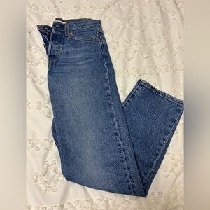 Levi Wedgie Straight Jeans